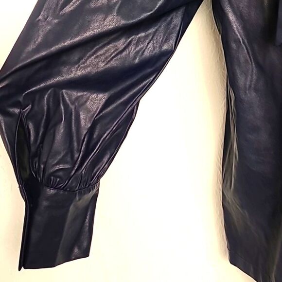 Rachel Comey Faux Leather Navy Blue Top, Buttondown in Back w/Tie, Sz Medium,NWT - Picture 6 of 13